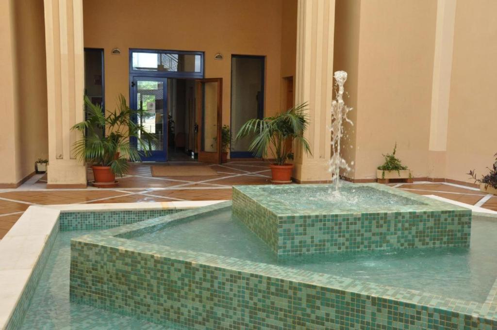 Apartamento De Lux Sevilla Este Buitenkant foto